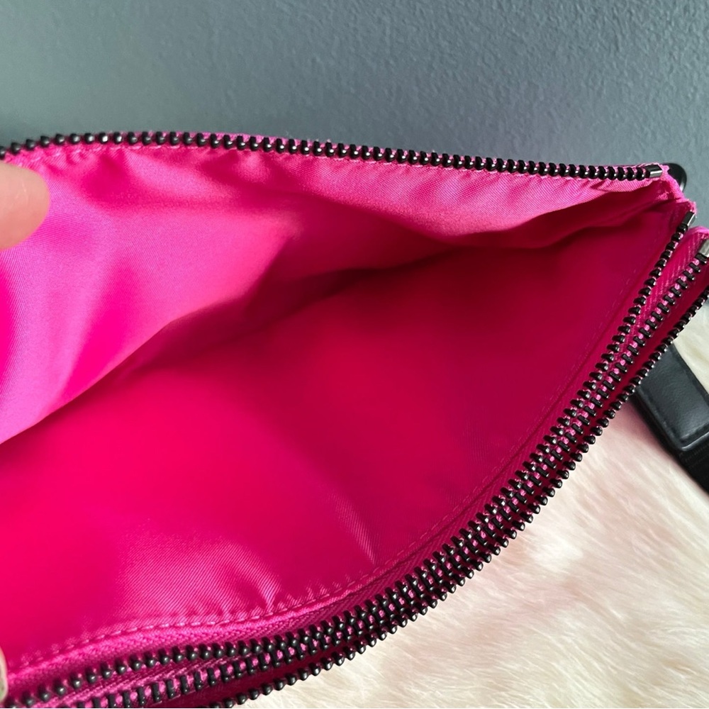 Lululemon Now & Always Pink Sonic/Black Wristlet Wallet Clutch Keychain - Picture 6 of 11